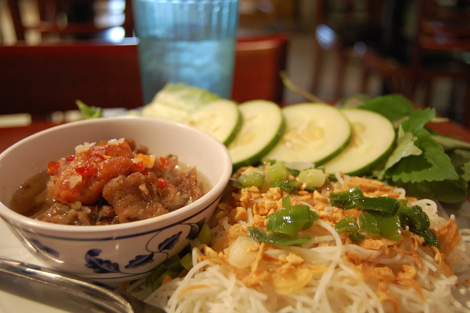 Best Hanoi Street Food: A Thoughtful Guide for First-Timers