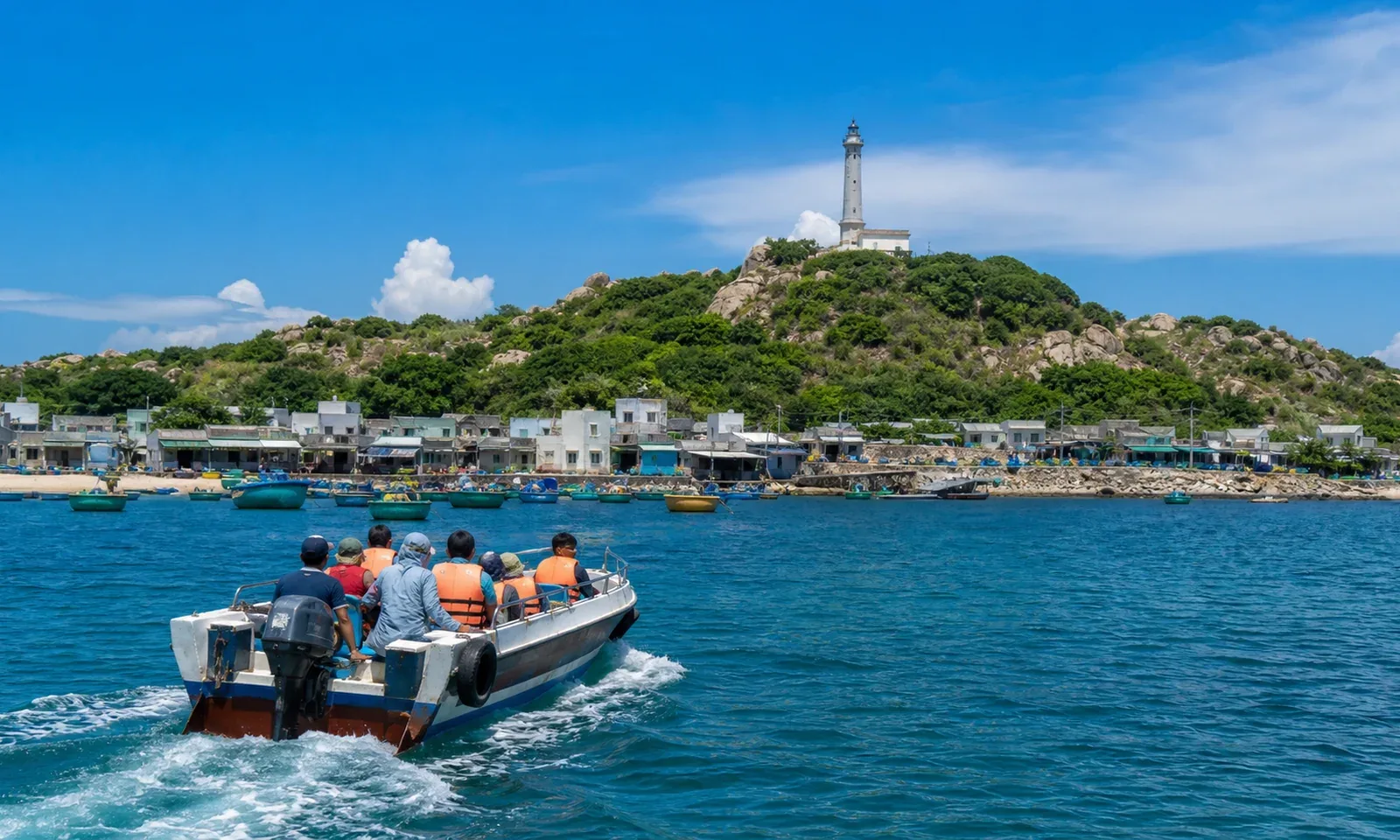 Cu Lao Xanh Full-Day Tour