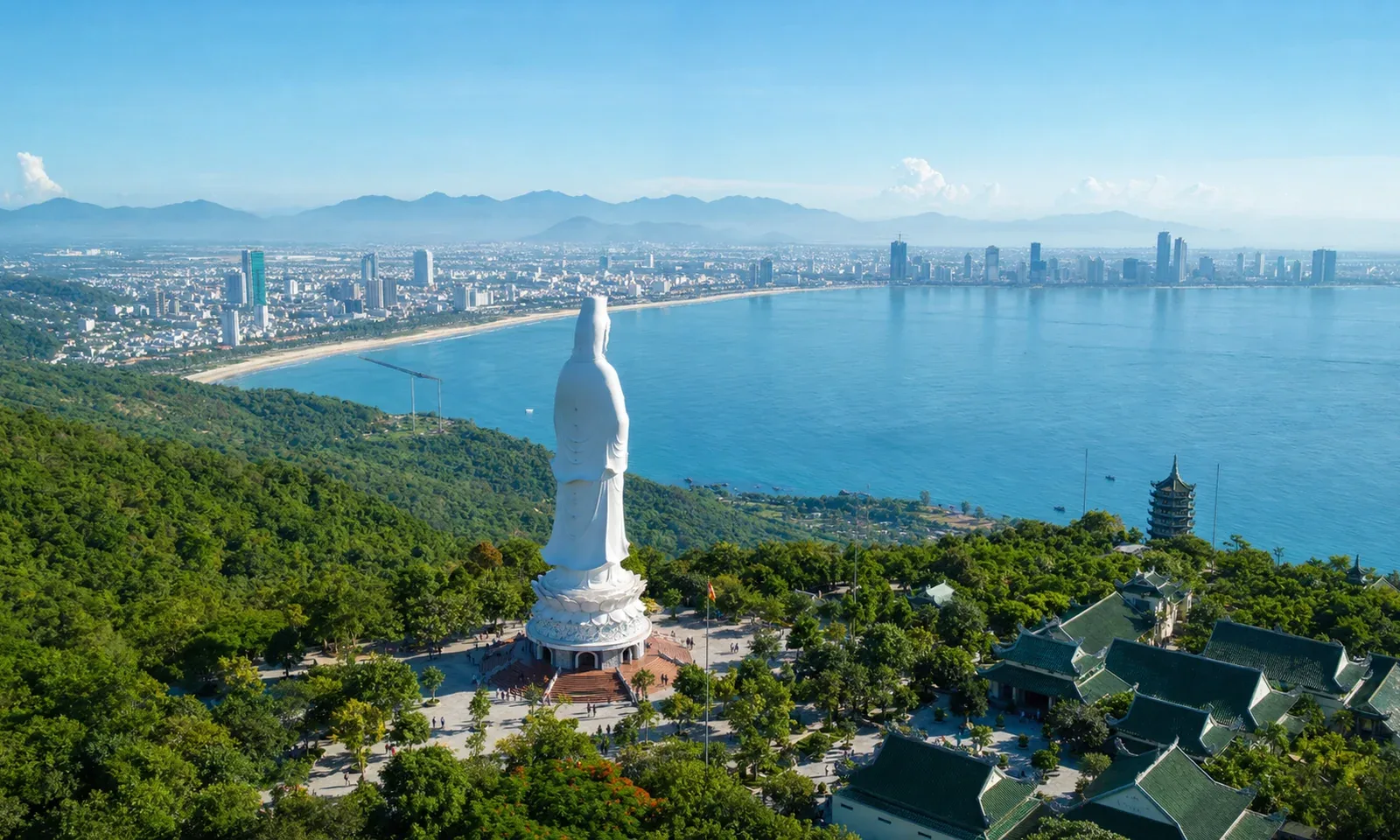 Da Nang City & Son Tra Peninsula Tour