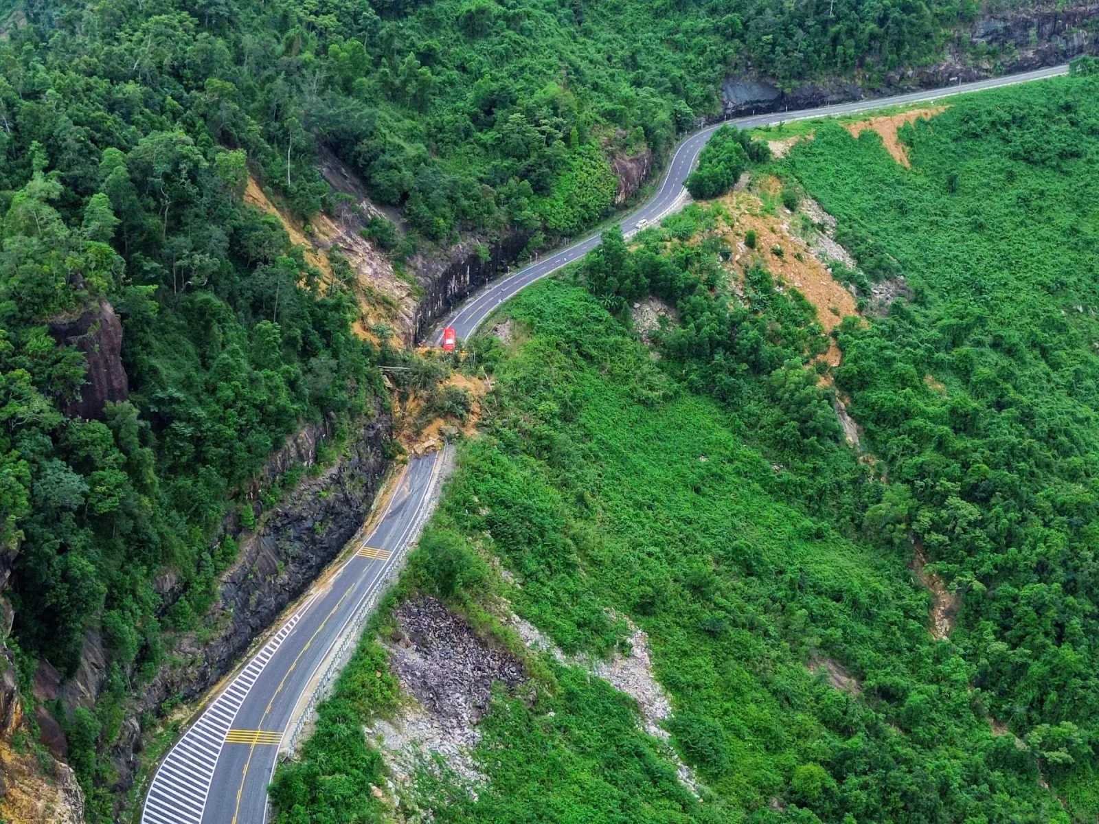 Nha Trang to Da Lat Scenic Transfer Tour