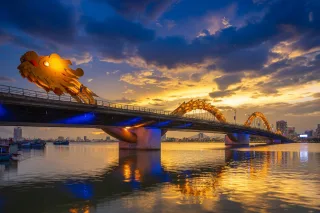 Da Nang Night Tour & Dragon Bridge Fire Show