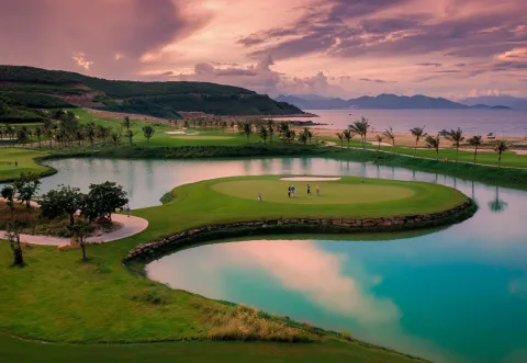 Da Nang Golf Coast Escape 4D3N