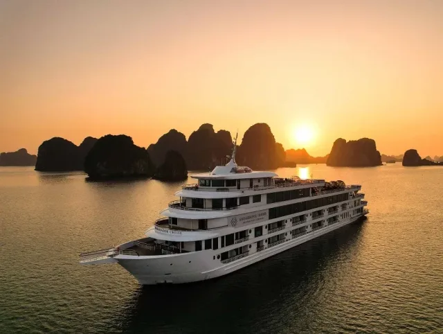 Ha Long Bay Cruise — Overnight Stay Amidst the Heritage