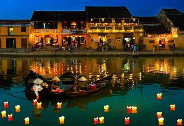 Marble Mountain & Hoi An Ancient Town Tour