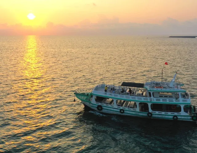 Phu Quoc Night Squid Fishing Tour