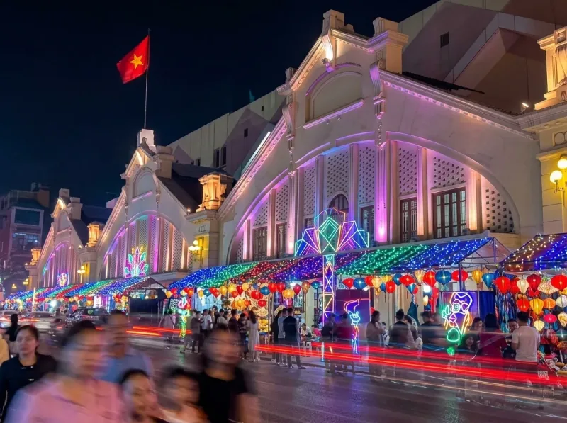 Hanoi Cyclo Old Quarter & Water Puppet Evening Tour 5