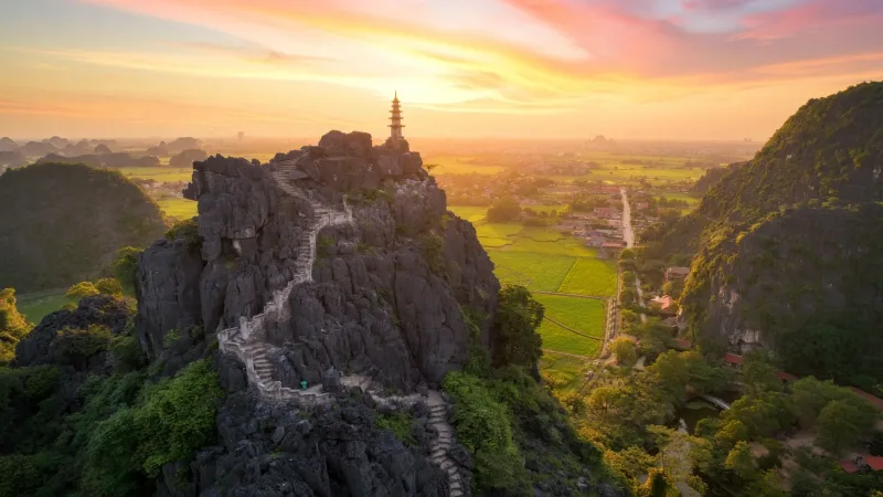 Ninh Binh Sunset Photography Tour — Hang Mua & Tam Coc Countryside 3