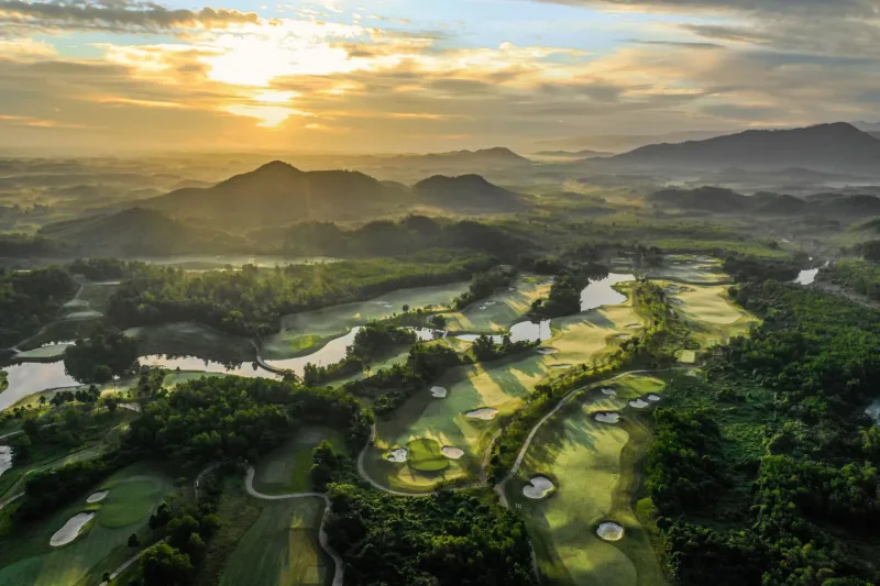 Da Nang Golf Coast Escape 4D3N 4