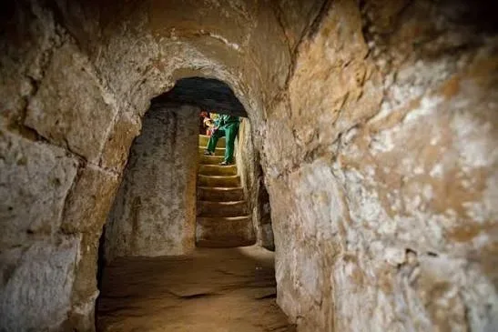 Saigon, Cu Chi & Mekong First-Time: Ho Chi Minh City – Tunnels – My Tho – Ben Tre 2