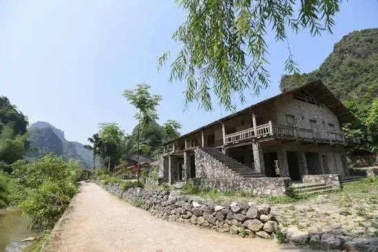 Ban Gioc Waterfall & Nguom Ngao Cave — Cao Bang Mountain Wonder 5