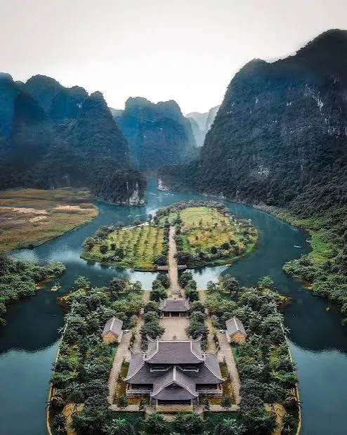 Private Ninh Binh Countryside Tour – Cycling Through Villages, Limestone Mountains & Local Culture 2