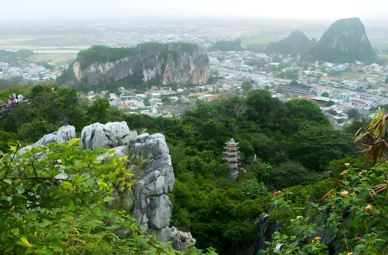 Hue to Hoi An Scenic Transfer 3