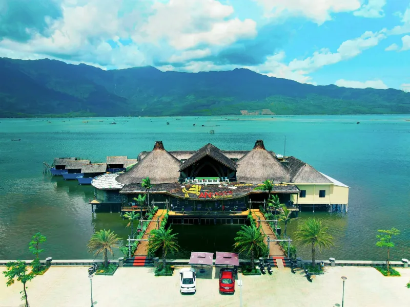 Hue to Hoi An Scenic Transfer 5