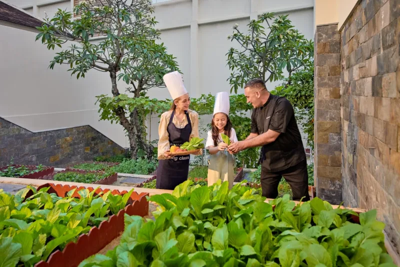 Hoi An Cooking Class & Market 3