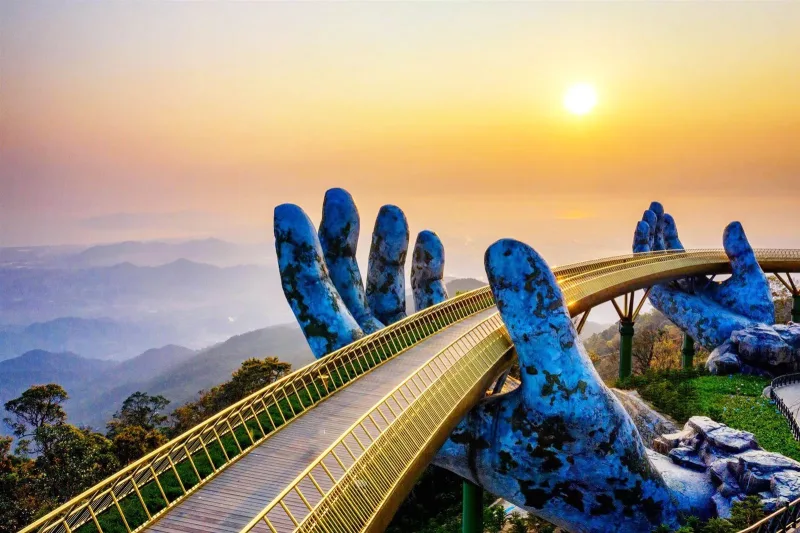 Ba Na Hills & Golden Bridge Full-Day Tour 3