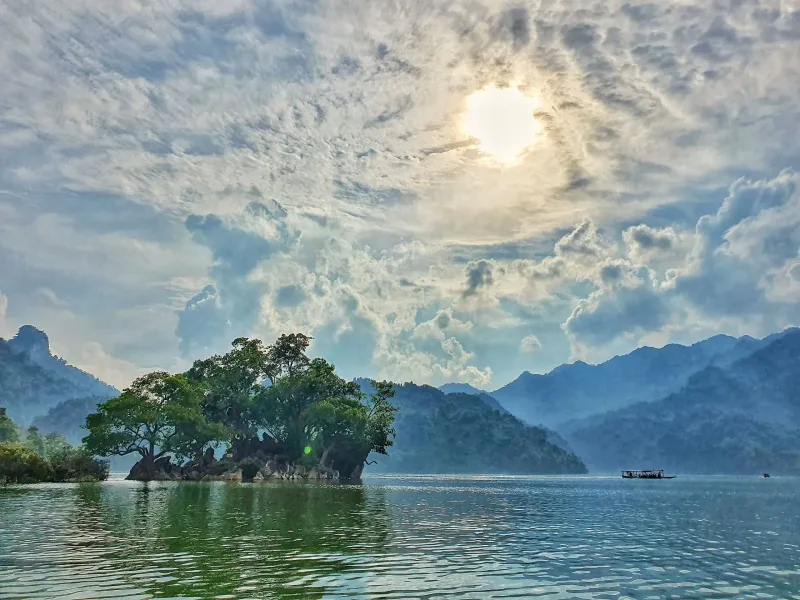 Discover Northeast Nature: Hanoi – Ba Be – Cao Bang – Ban Gioc 2