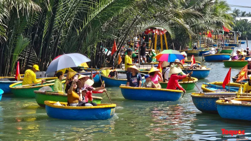 Hoi An Basket Boat & Coconut Forest Tour 5